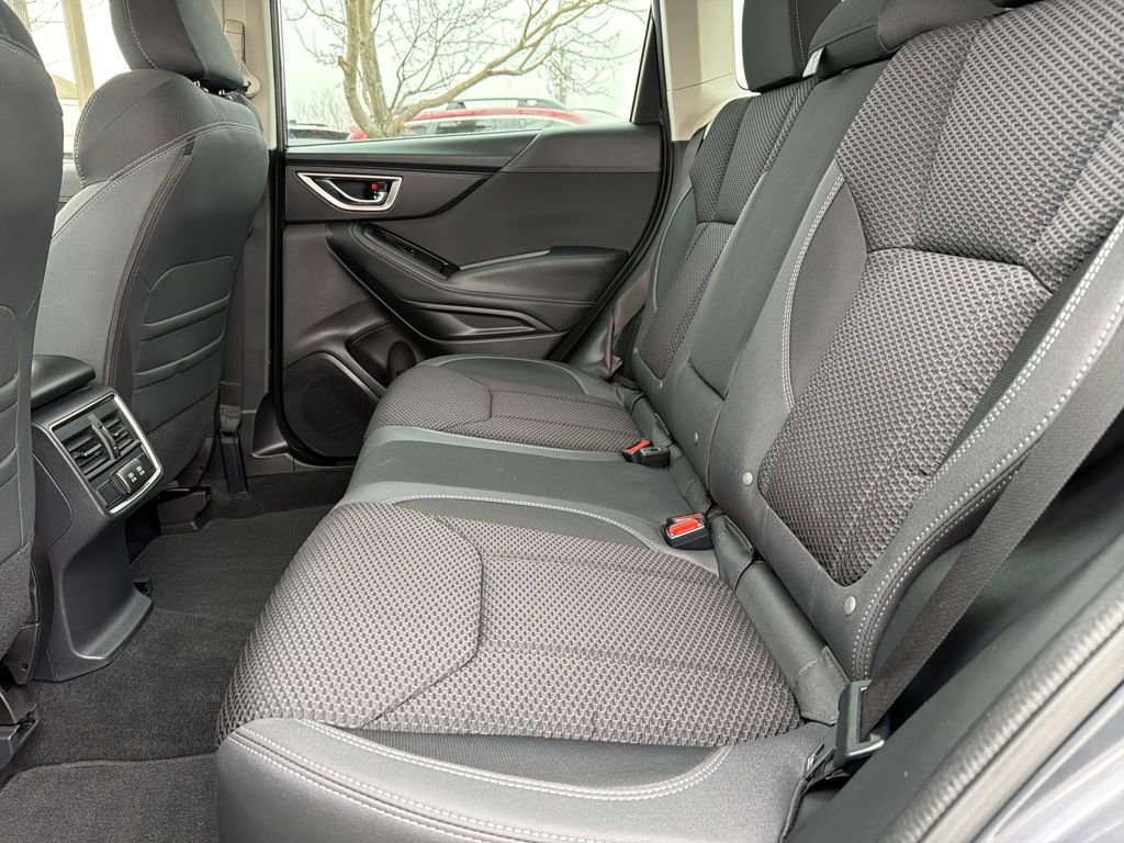 Used 2023 Subaru Forester Premium image 26
