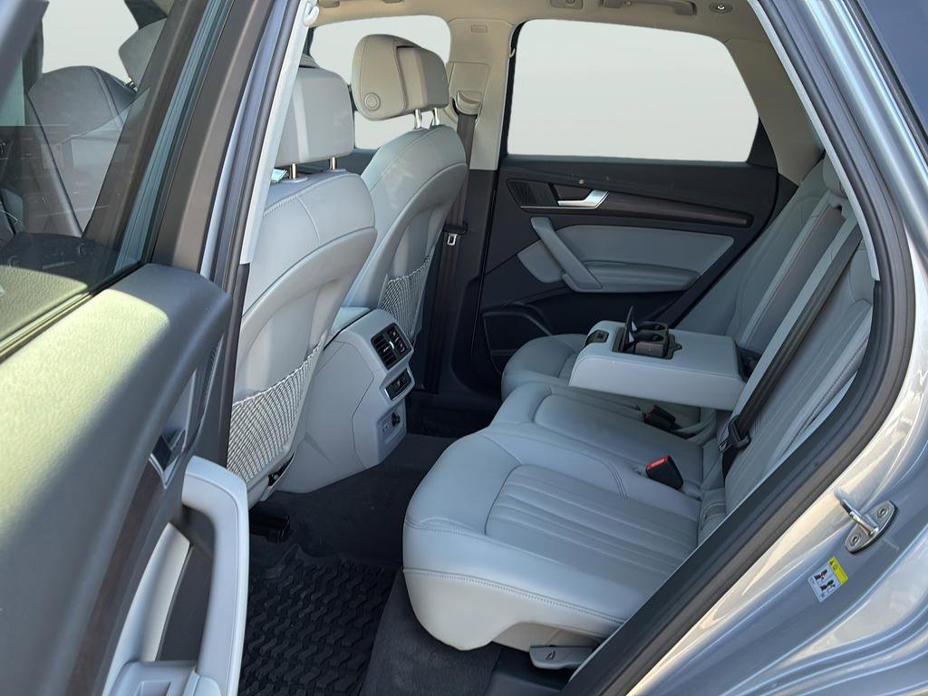 Used 2022 Audi Q5 2.0T Premium Plus image 16