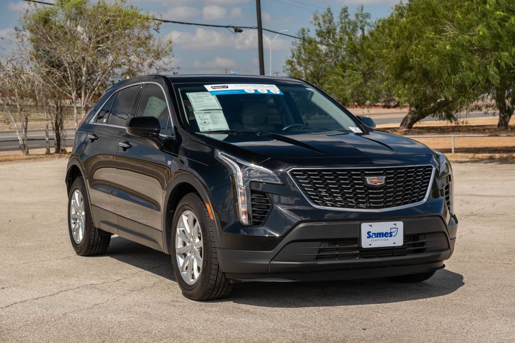 Used 2020 Cadillac XT4 Luxury FWD image 1