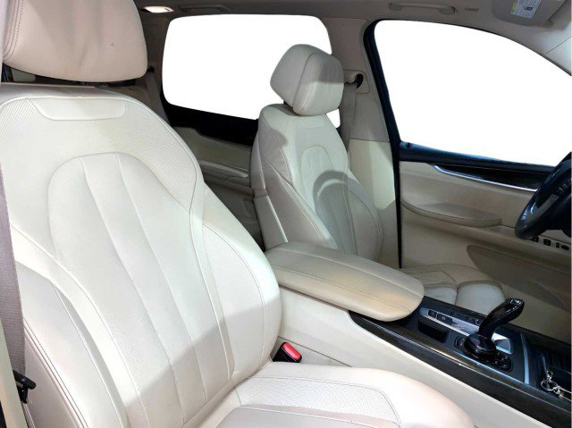 Used 2015 BMW X5 xDrive50i AWD/4WD image 42