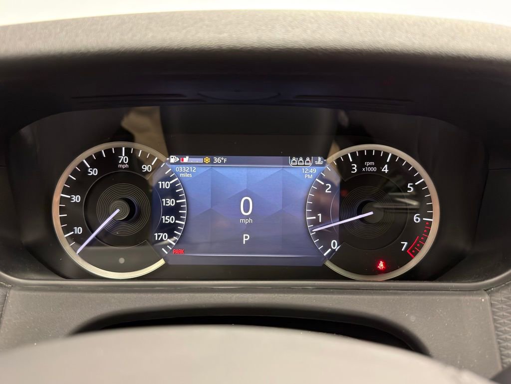 Used 2023 Land Rover Range Rover Velar R-Dynamic S image 11