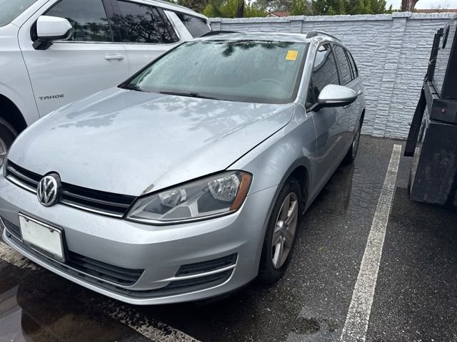 Used 2015 Volkswagen Golf TDI S image 2
