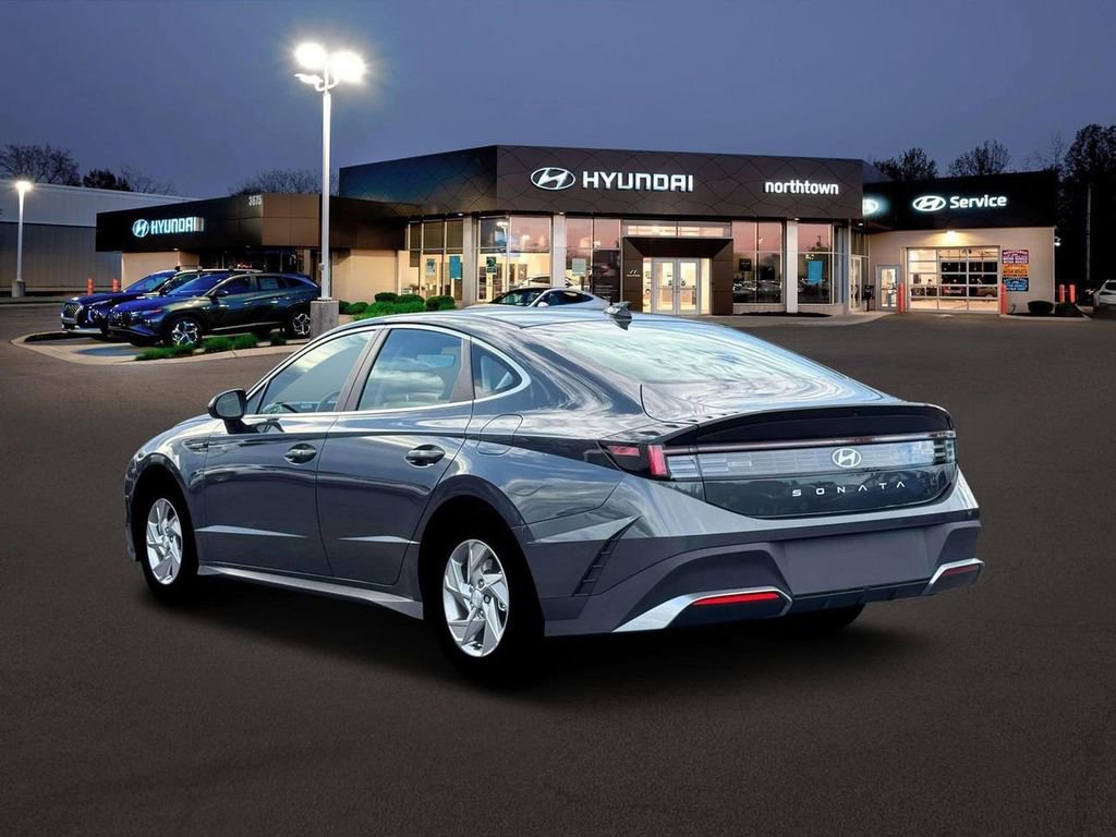 New 2026 Hyundai Sonata SE FWD image 5