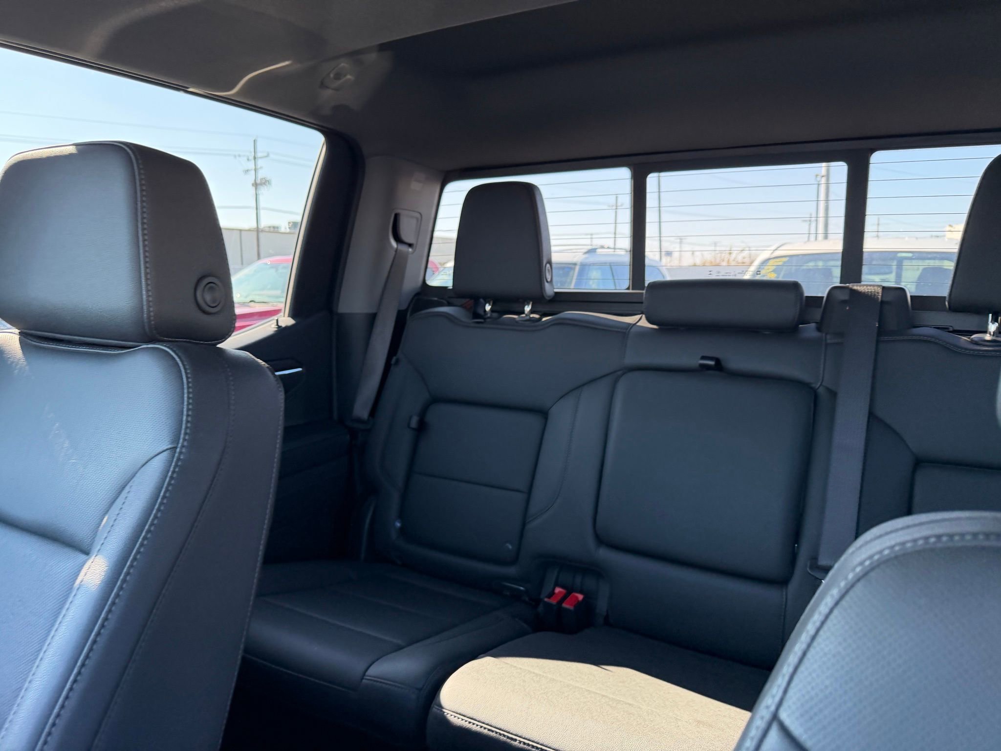 Used 2024 GMC Sierra 1500 SLT w/ SLT Premium Plus Package image 12