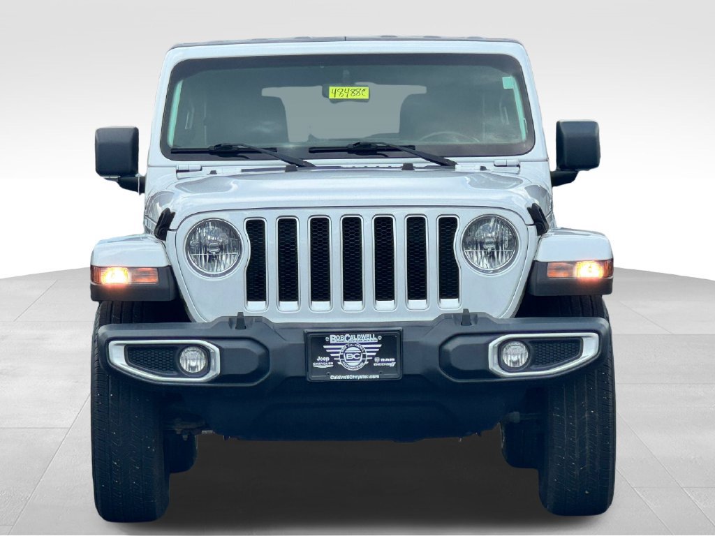 Used 2021 Jeep Wrangler Unlimited Sahara w/ Uconnect 4C Nav & Sound Group AWD/4WD image 2