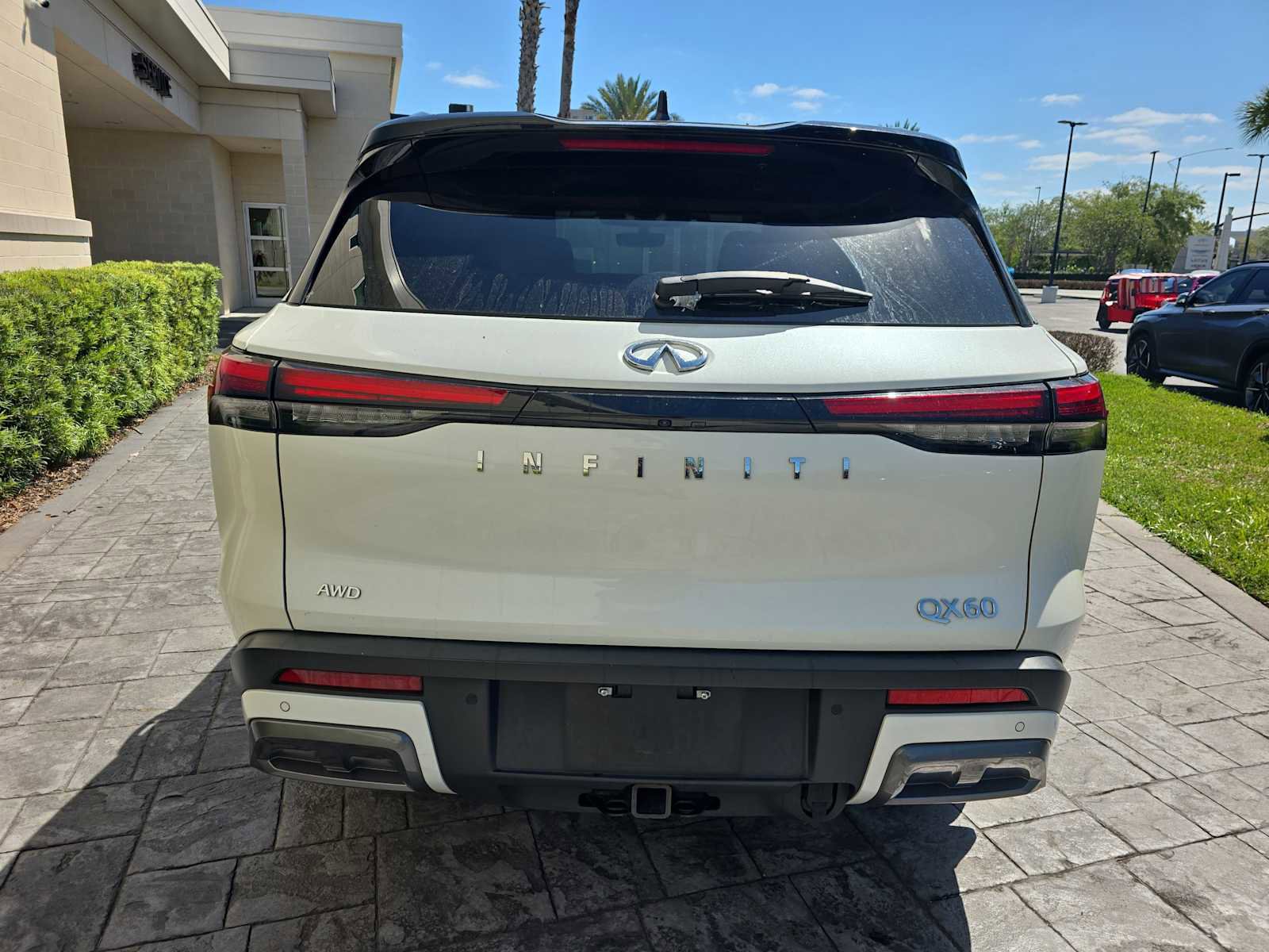 Certified 2023 INFINITI QX60 Autograph AWD/4WD image 5