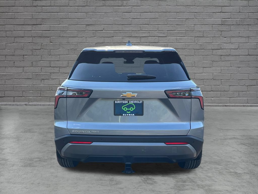 Certified 2026 Chevrolet Equinox LT AWD/4WD image 3