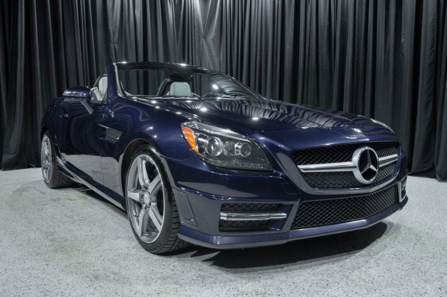 Certified 2015 Mercedes-Benz SLK 250 image 4
