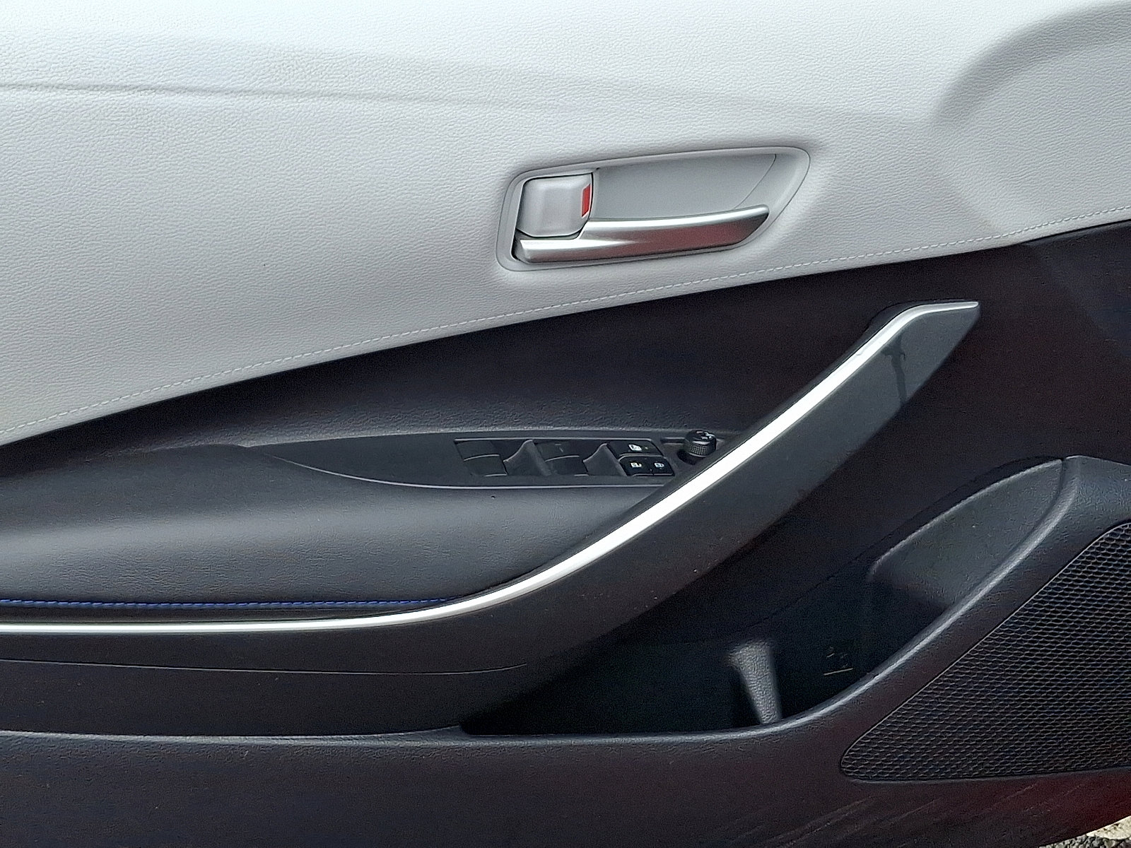 Certified 2020 Toyota Corolla SE image 11