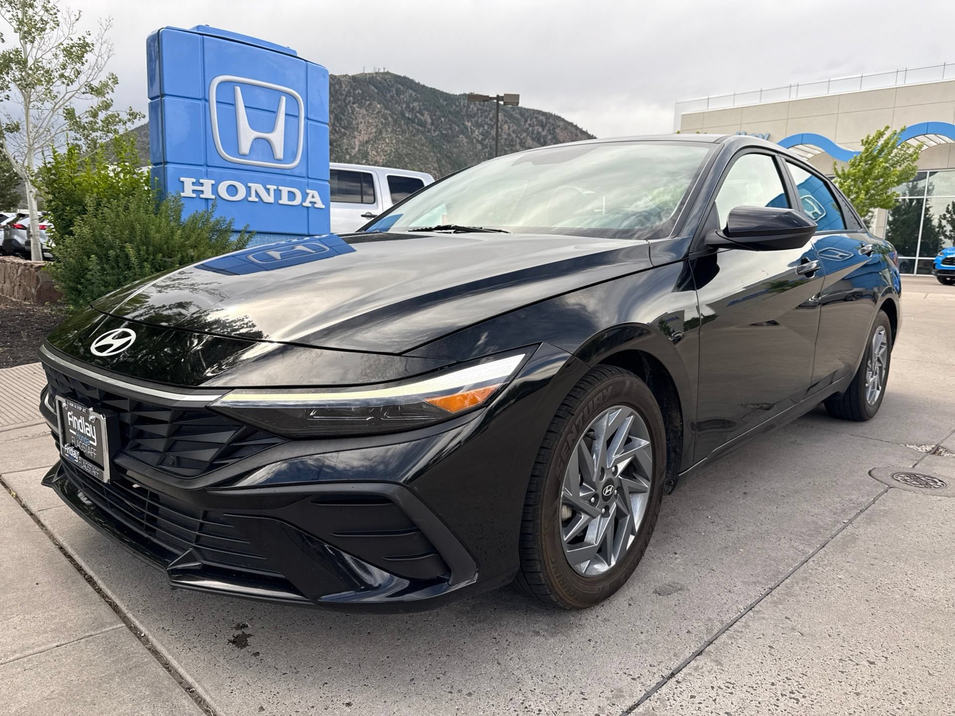 Used 2024 Hyundai Elantra SEL