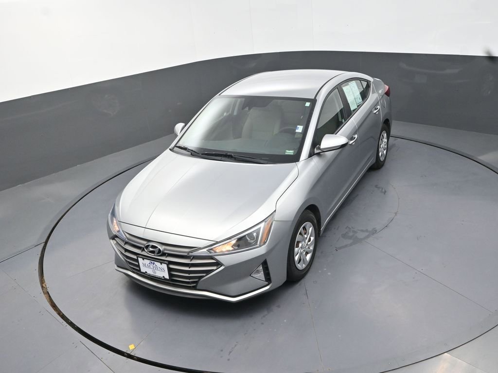 Used 2020 Hyundai Elantra SE FWD image 16