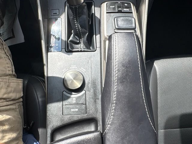 Used 2018 Lexus IS 300 AWD w/ Comfort Package image 19