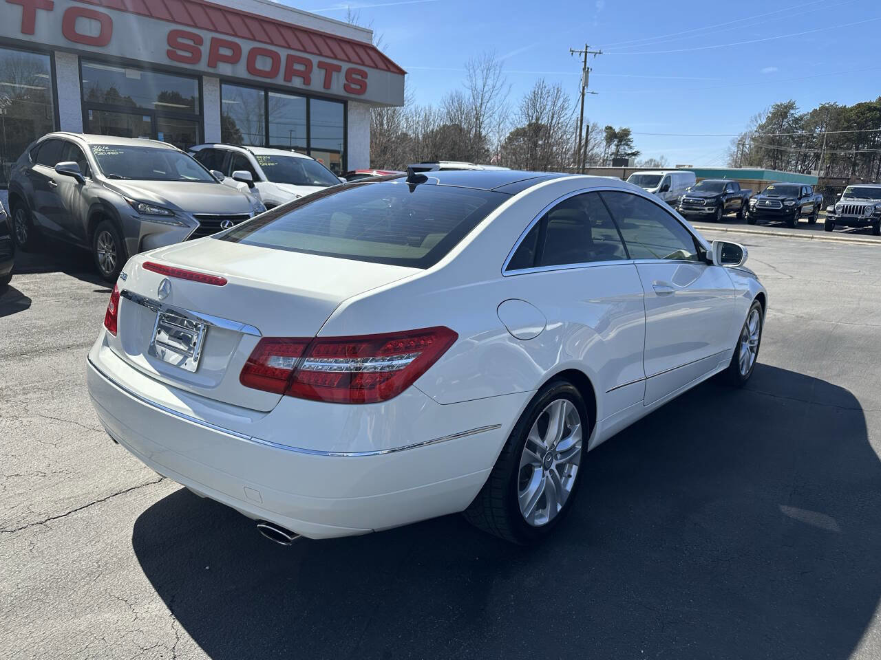 Used 2010 Mercedes-Benz E 350 Coupe image 5