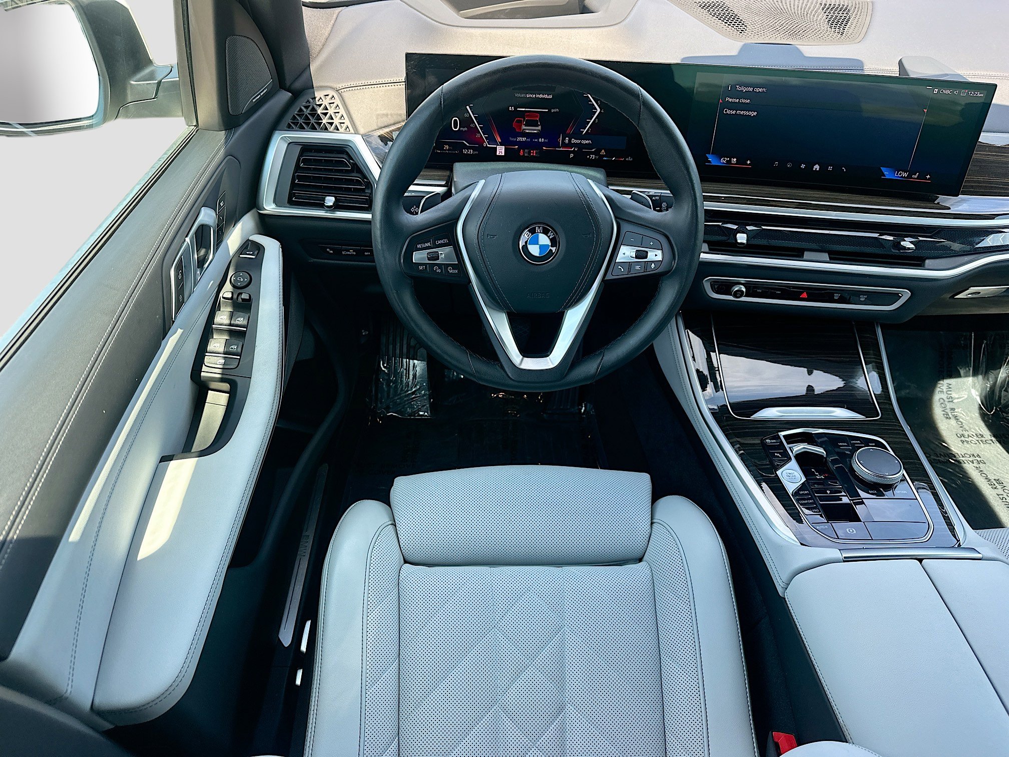 Used 2024 BMW X5 sDrive40i w/ Parking Assistance Package image 23