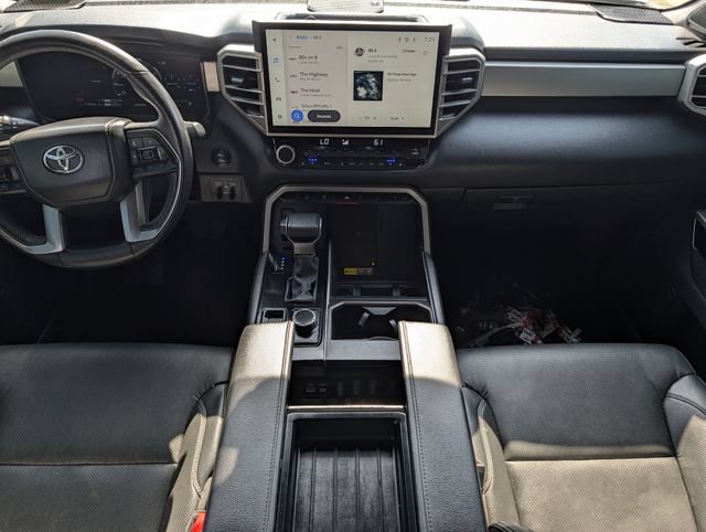 Used 2025 Toyota Tundra Limited AWD/4WD image 11