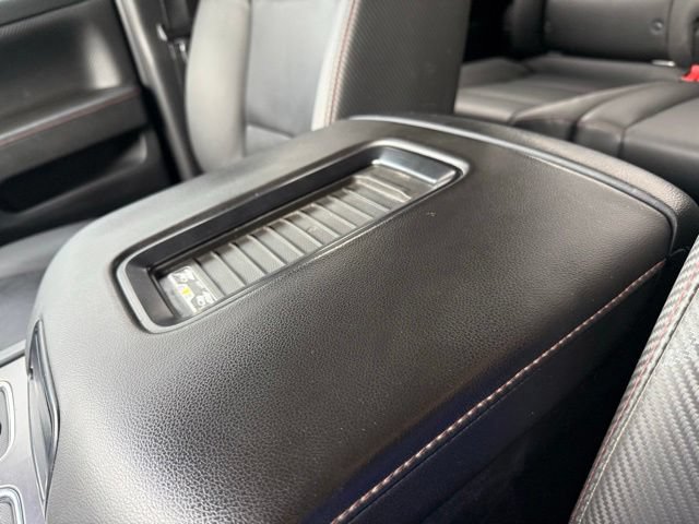 Used 2016 GMC Sierra 2500 SLT w/ All-Terrain HD Package AWD/4WD image 32