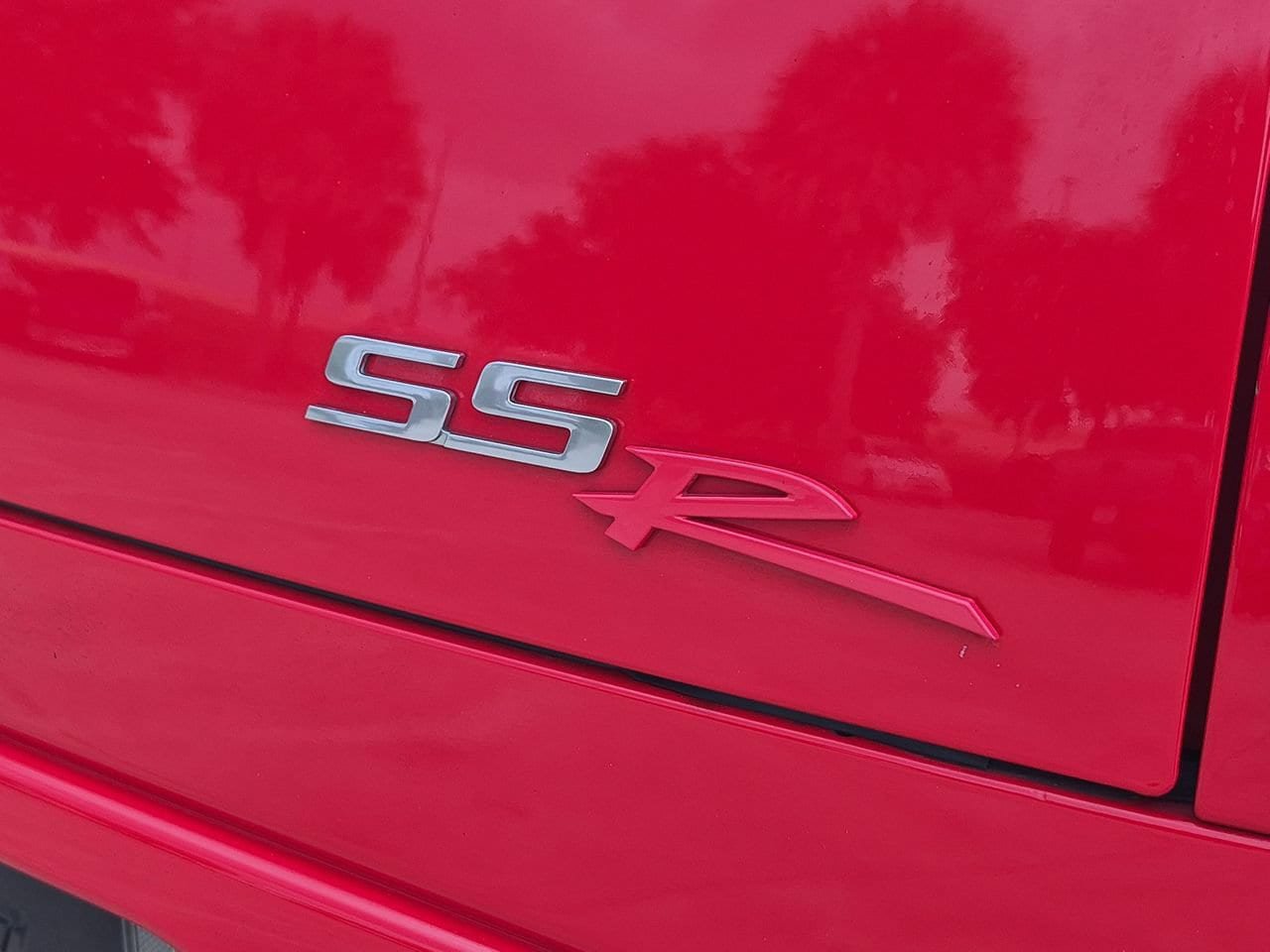 Used 2005 Chevrolet SSR w/ Preferred Equipment Group RWD image 7