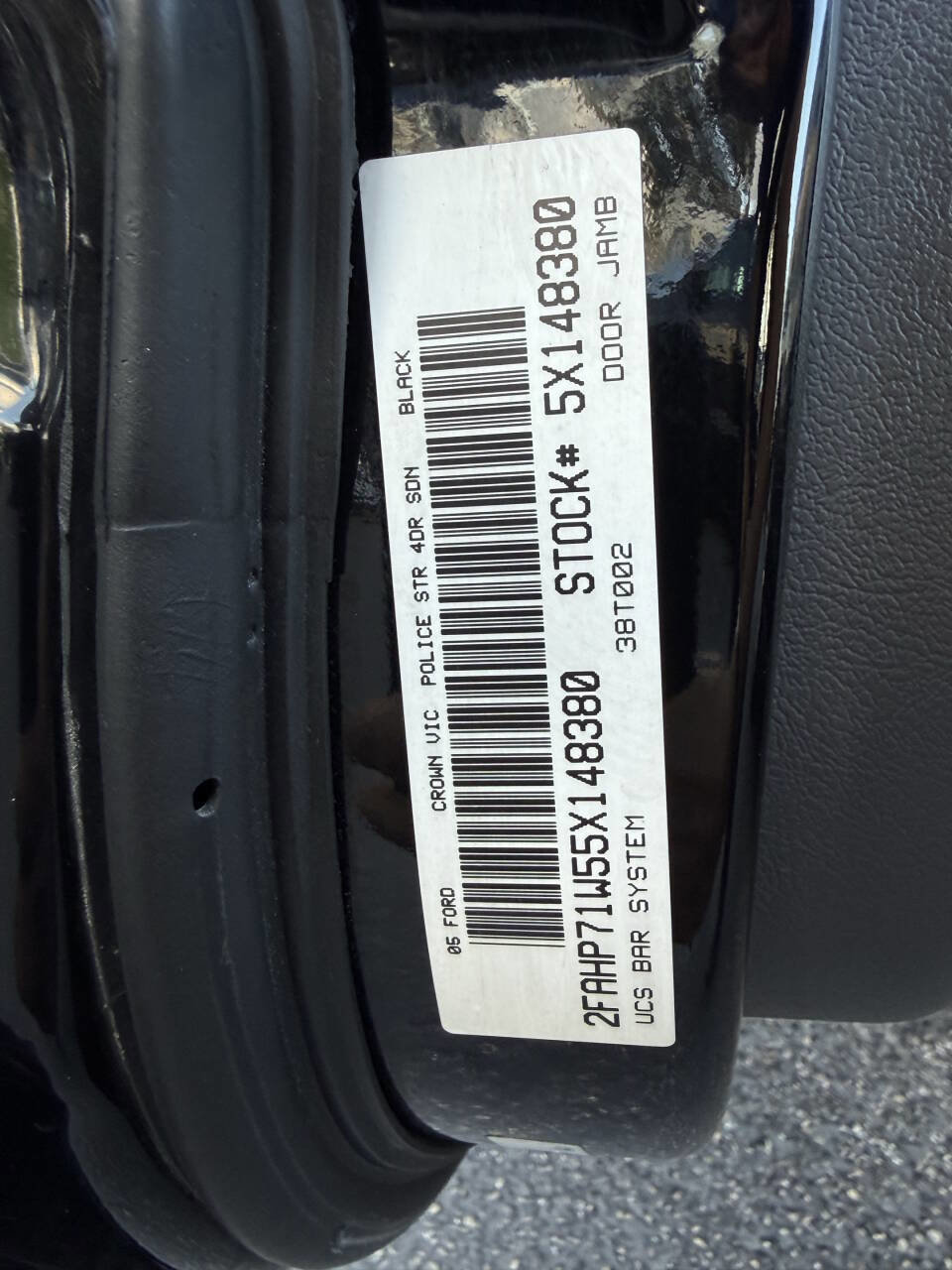 Used 2005 Ford Crown Victoria Police Interceptor RWD image 14