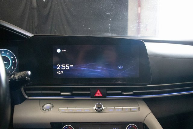 Used 2021 Hyundai Elantra Limited w/ Cargo Package image 33