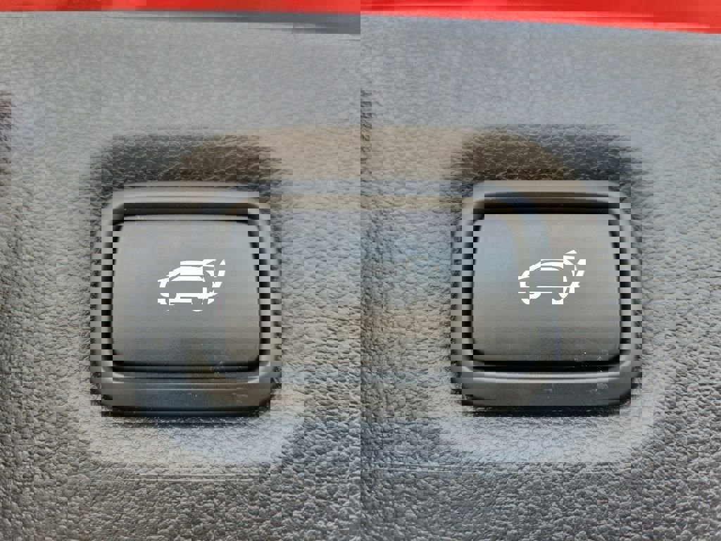 Used 2022 Hyundai Santa Fe Calligraphy image 9