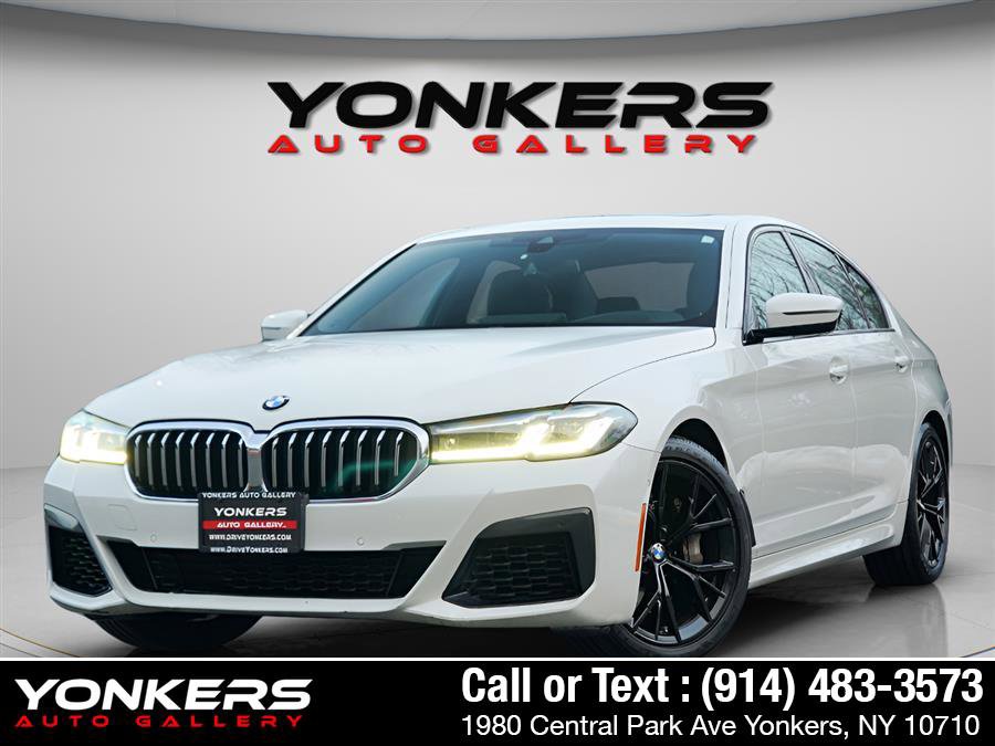 Used 2022 BMW 540i xDrive w/ M Sport Package image 16