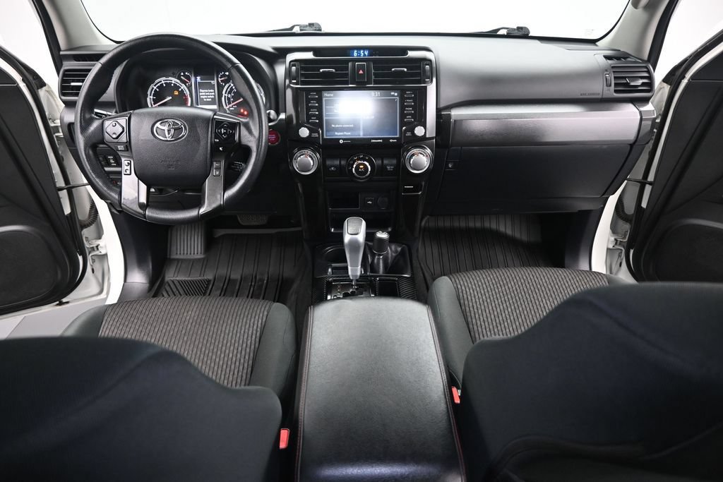 Used 2022 Toyota 4Runner TRD Off-Road AWD/4WD image 21