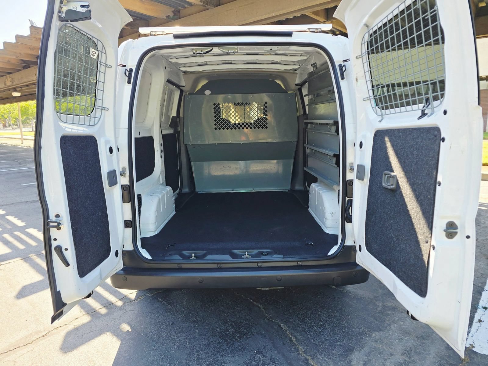 Used 2016 Nissan NV200 SV w/ Back Door Glass Package FWD image 32