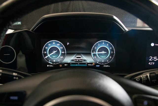 Used 2021 Hyundai Elantra Limited w/ Cargo Package image 29