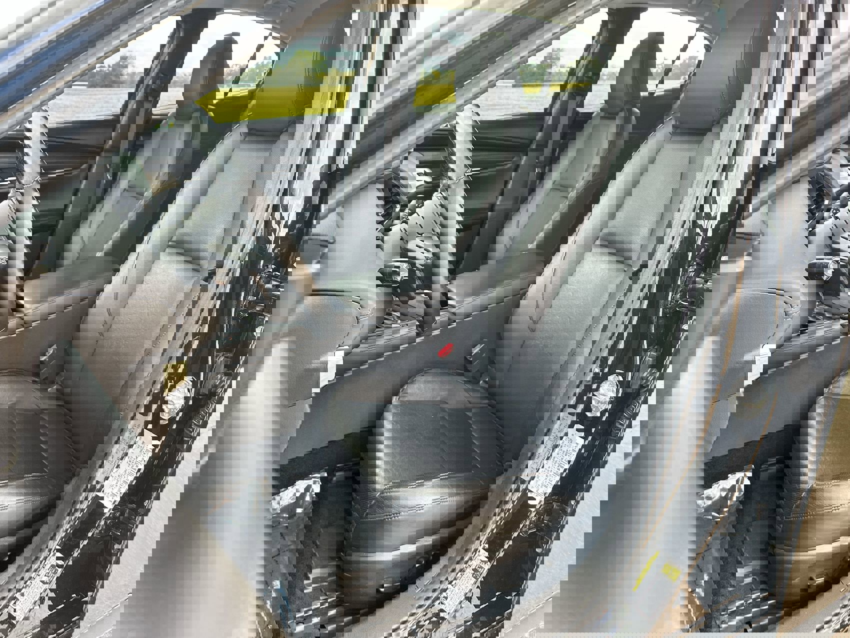 Used 2021 MAZDA MAZDA3 2.5 Turbo Sedan w/Premium Plus image 11