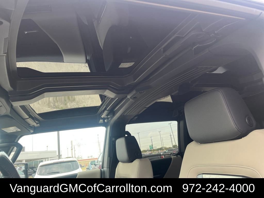 New 2026 GMC Hummer EV SUV w/ LPO, Sport Package image 18