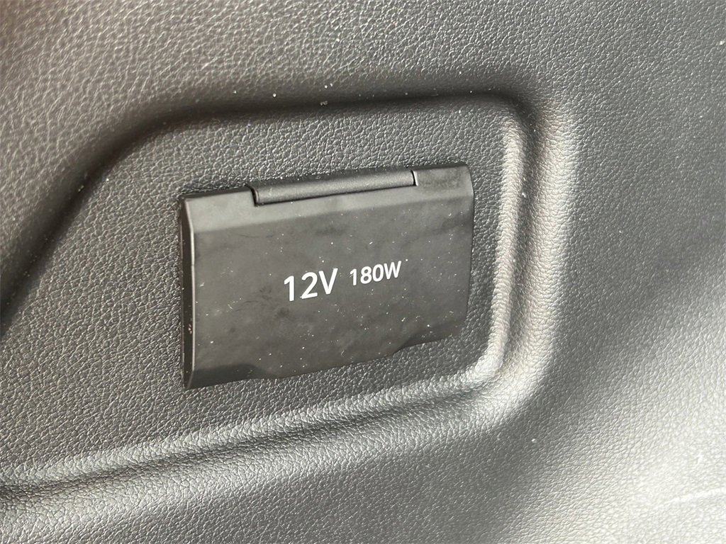 Used 2023 Hyundai Tucson Limited image 15