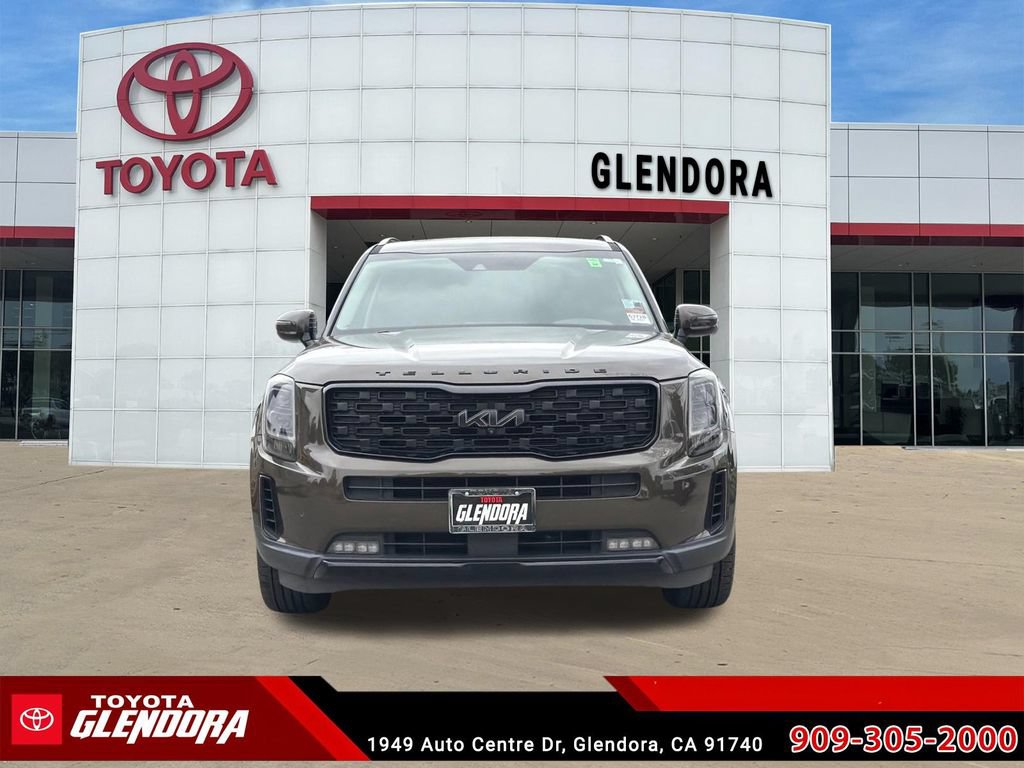 Used 2022 Kia Telluride SX w/ Nightfall Edition Package AWD/4WD image 3