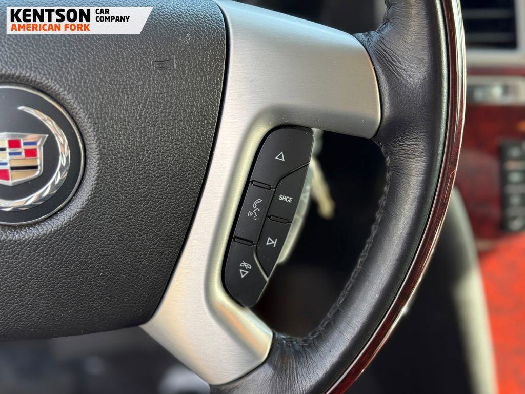 Used 2014 Cadillac Escalade Luxury image 20