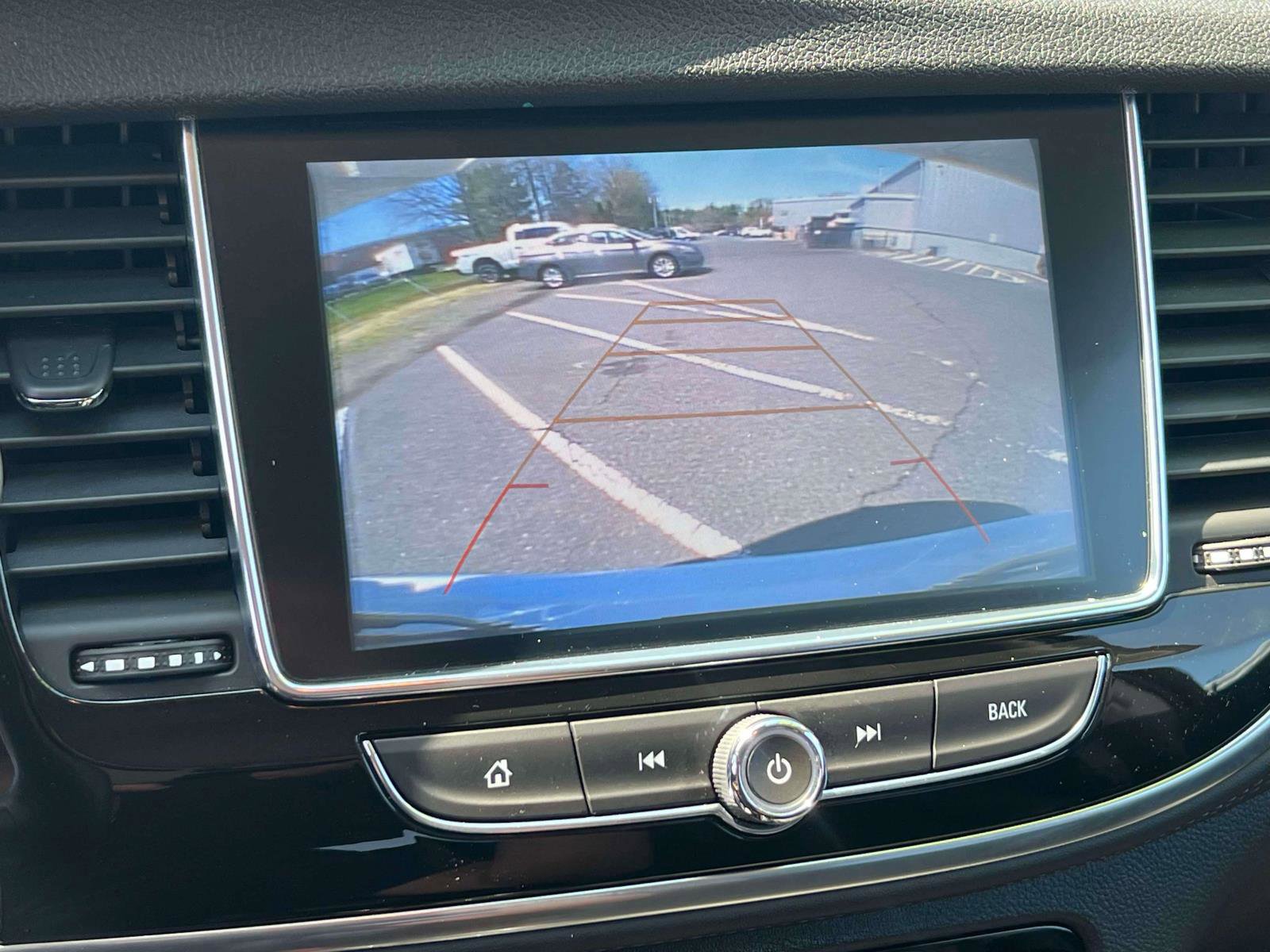 Used 2020 Buick Encore Preferred image 13