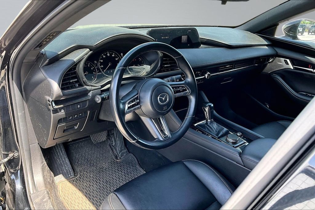 Used 2019 MAZDA MAZDA3 AWD Hatchback w/ Preferred Pkg image 4