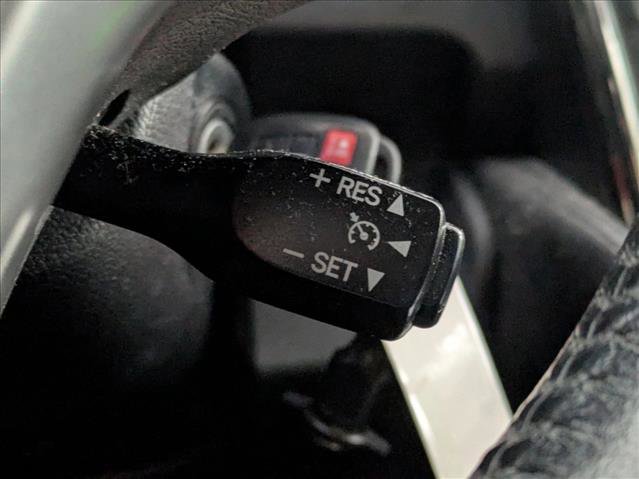 Used 2013 Toyota Camry SE image 13