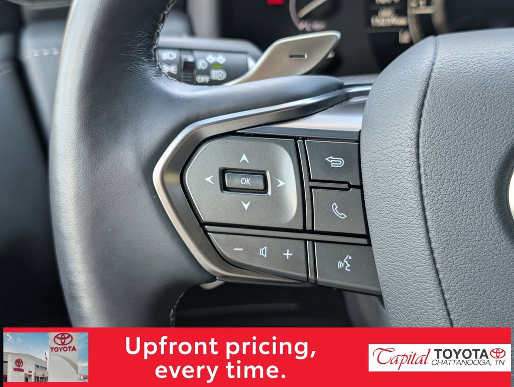 Used 2024 Lexus LX 600 4WD w/ Appearance Package image 17
