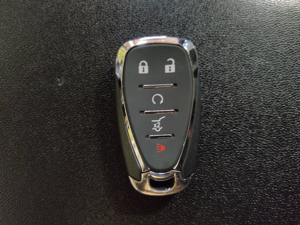 Used 2020 Chevrolet Equinox LT FWD image 32