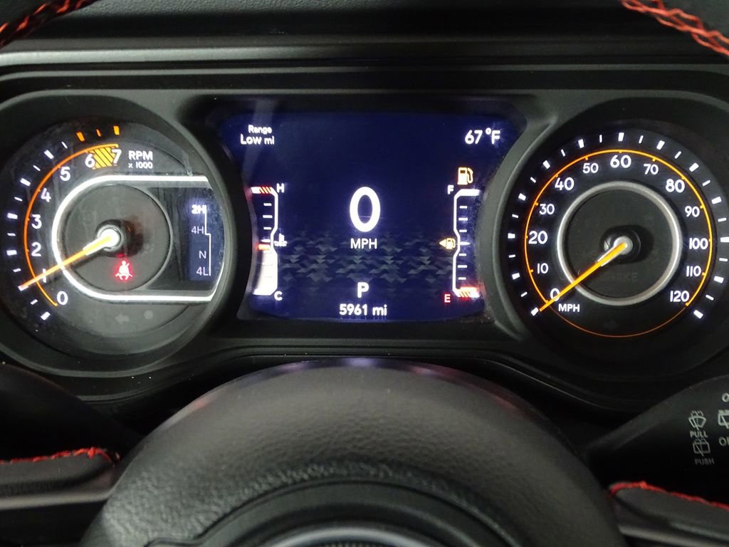 Used 2024 Jeep Wrangler Unlimited Rubicon image 24