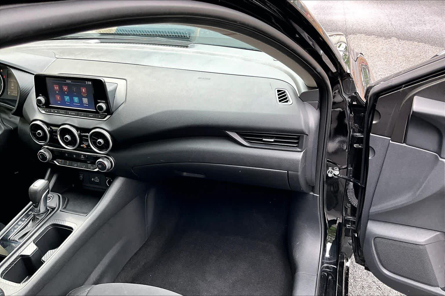Used 2024 Nissan Sentra S FWD image 17