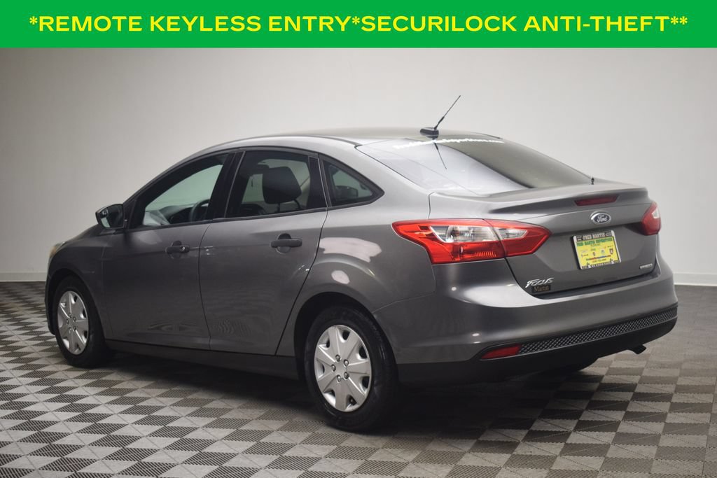 Used 2013 Ford Focus S FWD image 4