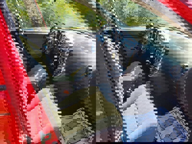 Used 2006 Toyota Matrix XR image 15