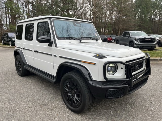 Used 2025 Mercedes-Benz G 550 image 2