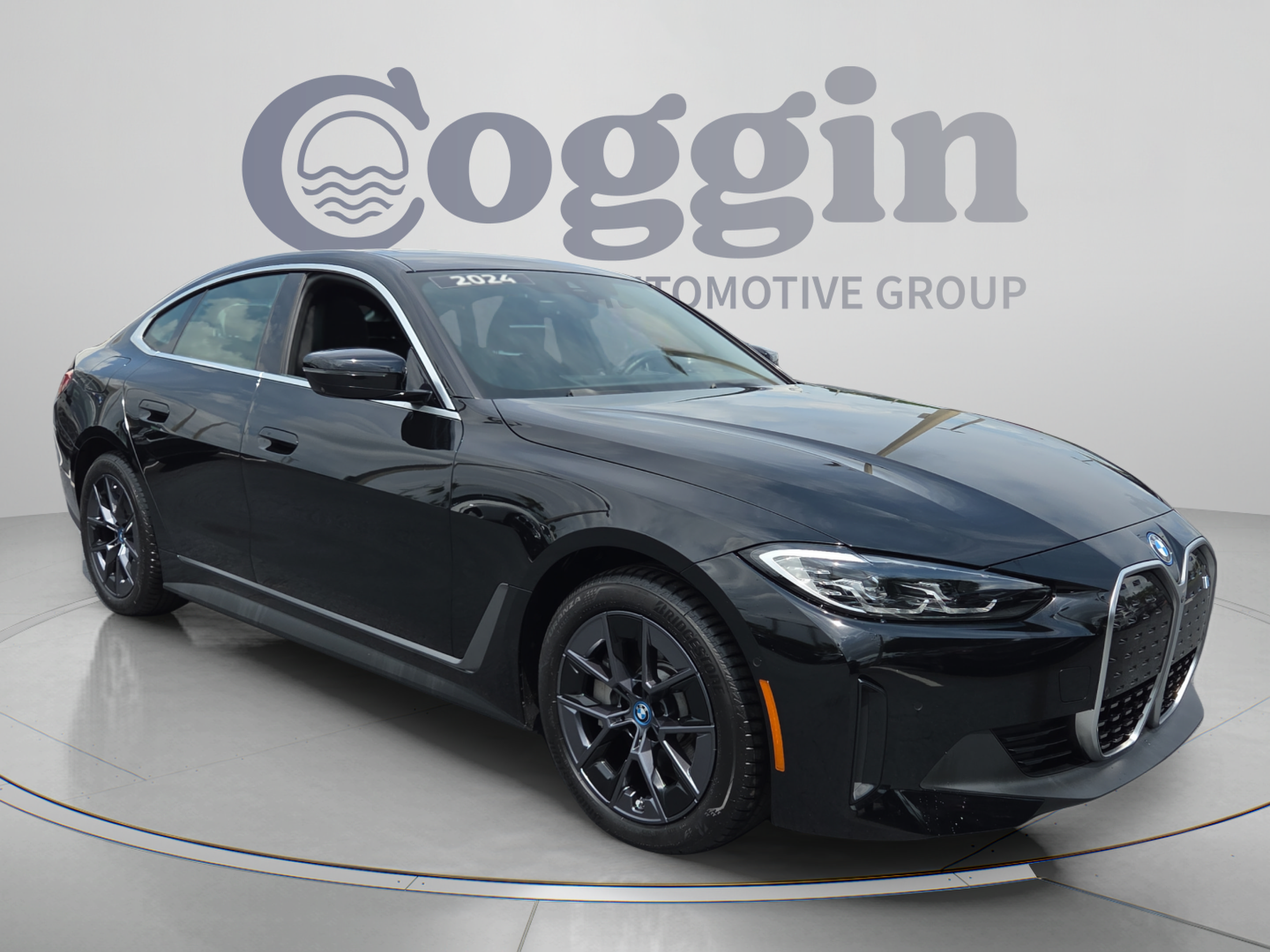 Used 2024 BMW i4 eDrive35 w/ Convenience Package RWD image 7