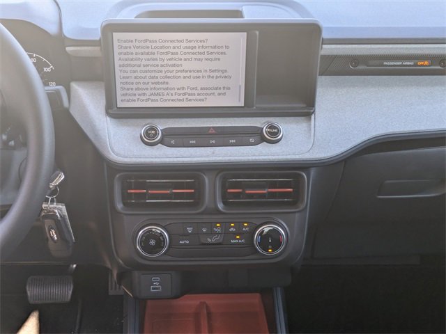 Used 2023 Ford Maverick XLT image 18