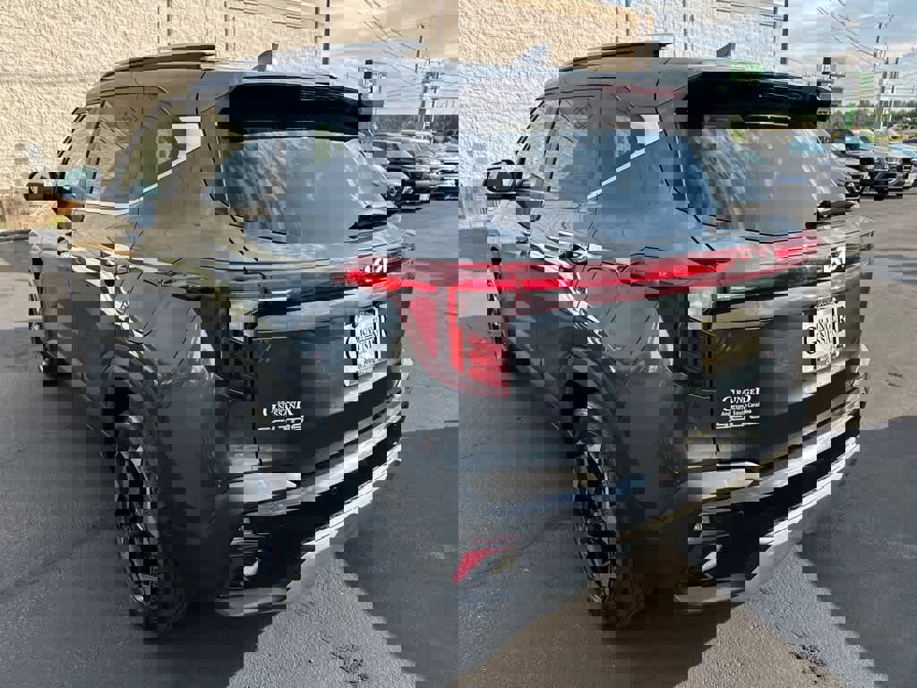 Used 2025 Kia Seltos EX w/ EX Sunroof Package image 5