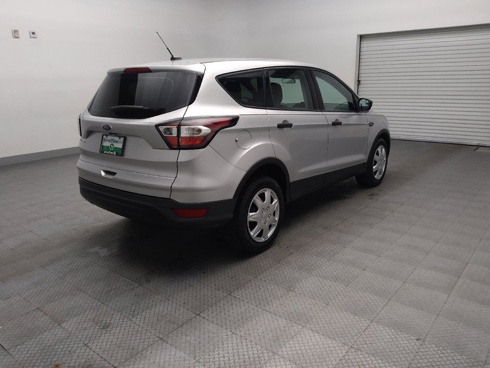 Used 2018 Ford Escape S FWD image 9