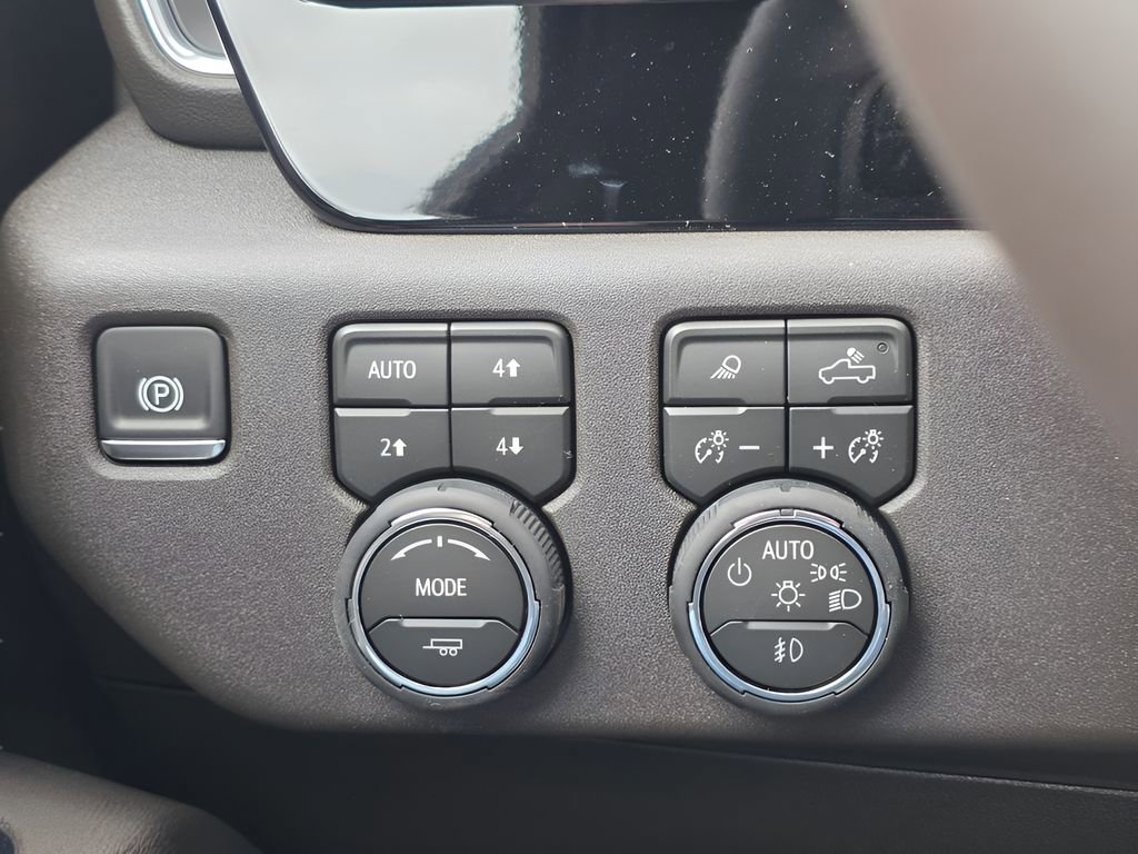 New 2026 Chevrolet Silverado 3500 LT w/ Convenience Package image 21