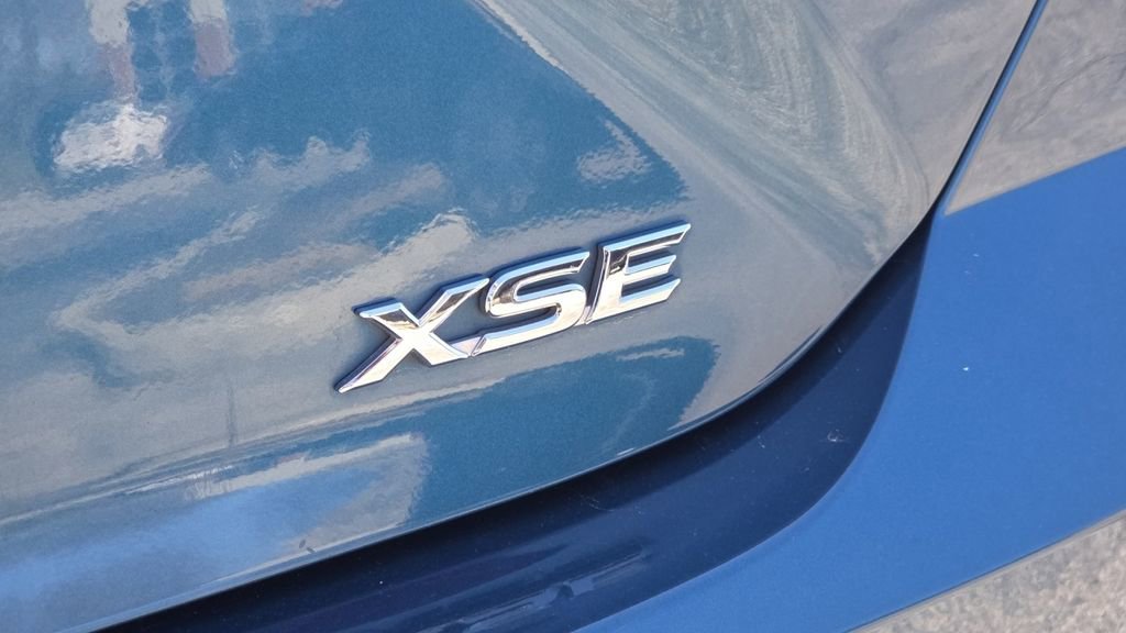 Used 2025 Toyota Camry XSE image 5