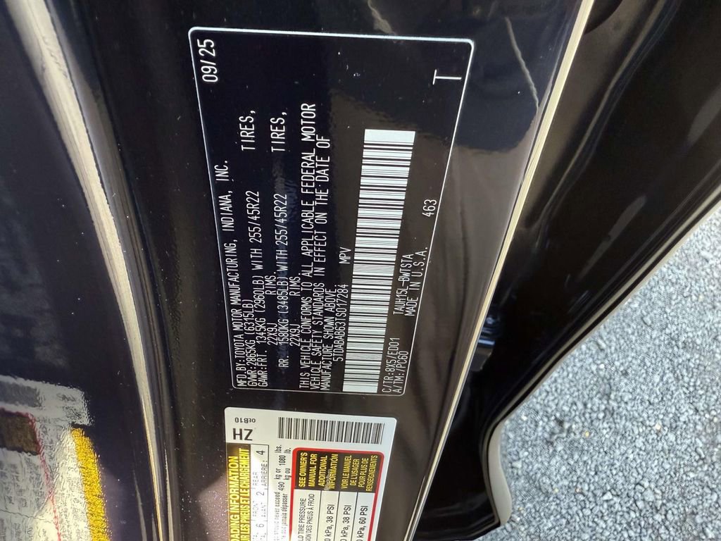 New 2026 Lexus TX 500h AWD image 20